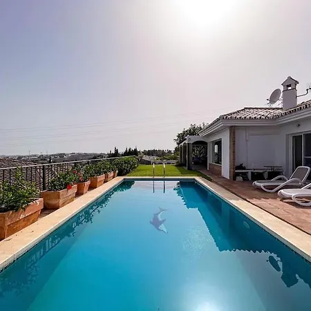 Villa Rosa Blanca- Private Pool, Views *