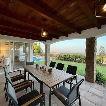 Rosa Blanca- Private Pool, Views Villa Mijas